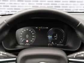 Volvo XC40 thumbnail 24