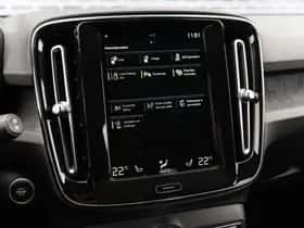 Volvo XC40 thumbnail 33