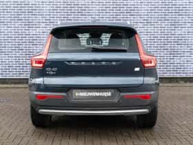 Volvo XC40 thumbnail 10