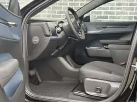 Volvo EX30 thumbnail 5