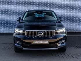 Volvo XC40 thumbnail 2