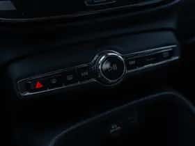 Volvo XC40 thumbnail 32