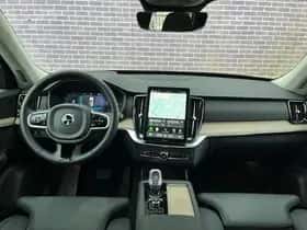 Volvo XC90 thumbnail 6