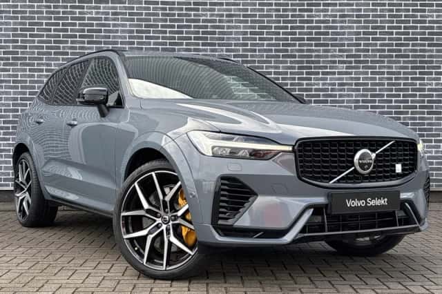 Volvo XC60 (2023) thumbnail 4