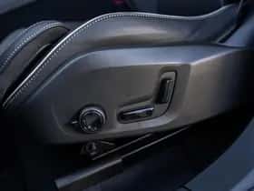 Volvo XC60 thumbnail 24