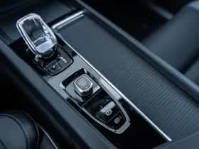 Volvo XC60 thumbnail 34