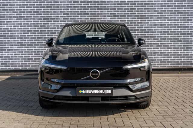Volvo EX30 (2026) thumbnail 2
