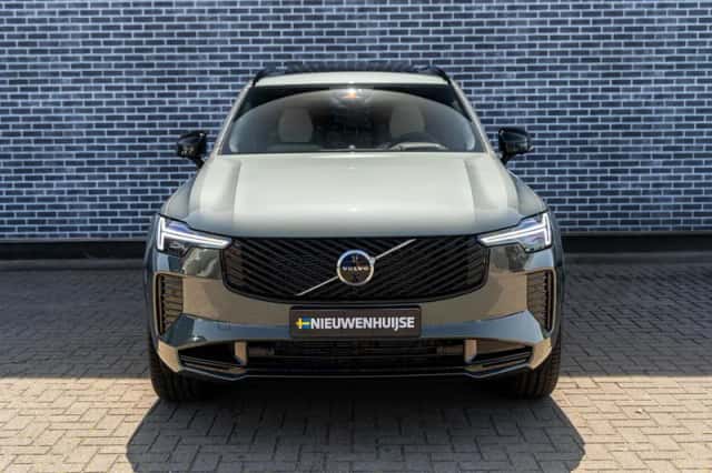 Volvo XC90 (2026) thumbnail 3