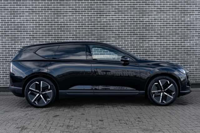 Volvo EX60 (2026) thumbnail 4