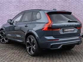 Volvo XC60 thumbnail 3