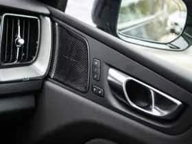 Volvo XC60 thumbnail 26