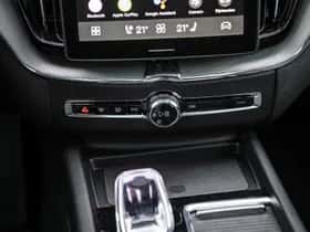 Volvo XC60 thumbnail 27