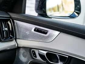 Volvo XC90 thumbnail 22