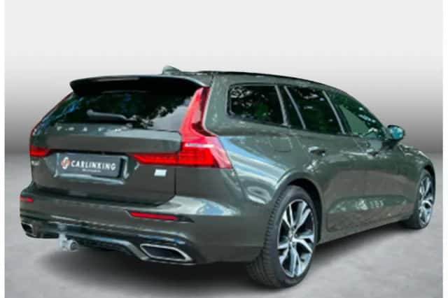 Volvo V60 (2021) thumbnail 2