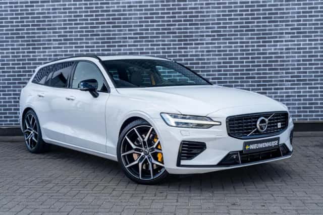 Volvo V60 (2020) thumbnail 3