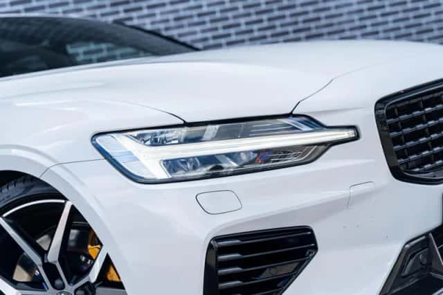 Volvo V60 (2020) thumbnail 5