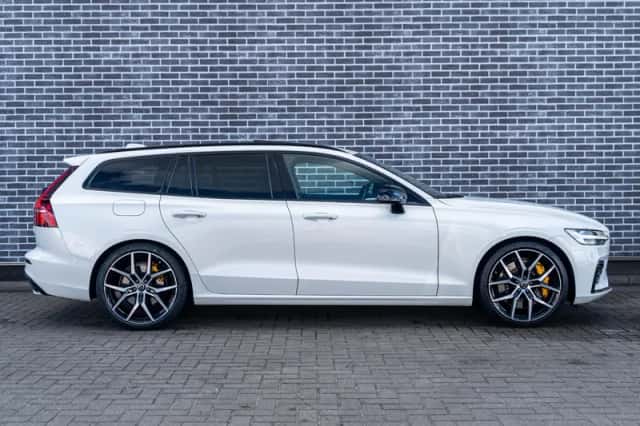 Volvo V60 (2020) thumbnail 6