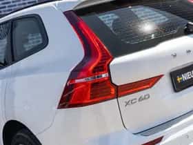 Volvo XC60 thumbnail 12