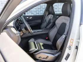 Volvo XC60 thumbnail 18