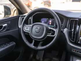 Volvo XC60 thumbnail 30
