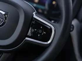 Volvo XC60 thumbnail 33