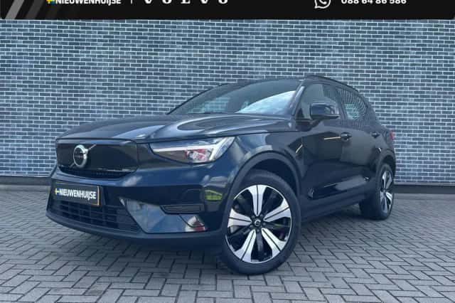 Volvo XC40 (2023) thumbnail 1