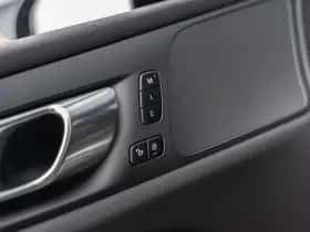 Volvo S60 thumbnail 21