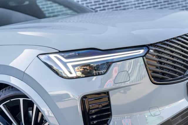 Volvo XC90 (2026) thumbnail 6