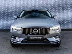 Volvo XC60 (2018) thumbnail 2