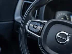 Volvo XC60 (2018) thumbnail 29