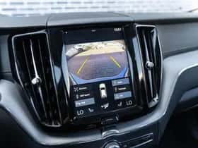 Volvo XC60 (2018) thumbnail 44