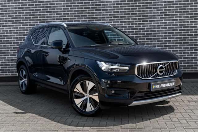 Volvo XC40 (2021) thumbnail 6