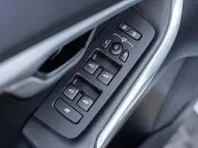 Volvo V40 thumbnail 24