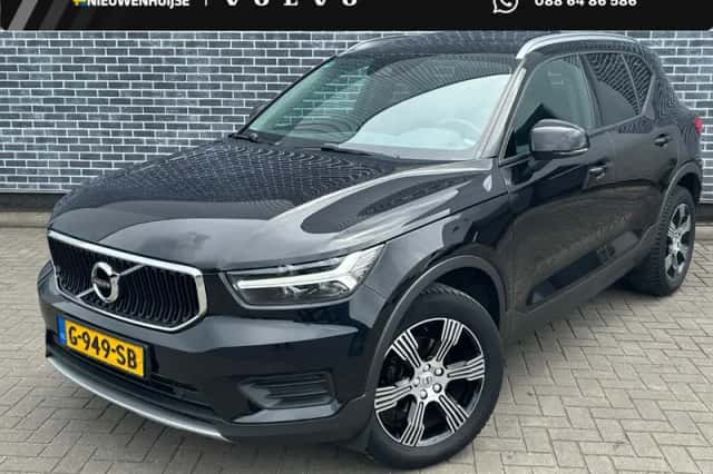 Volvo XC40 (2019) thumbnail 1