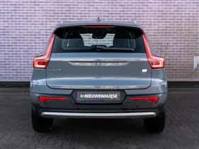 Volvo XC40 thumbnail 12