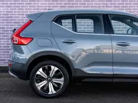 Volvo XC40 thumbnail 7