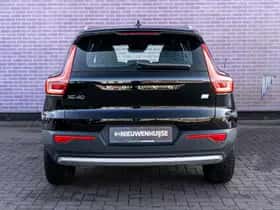 Volvo XC40 thumbnail 13