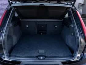Volvo XC40 thumbnail 14
