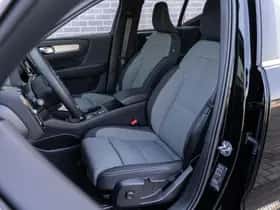 Volvo XC40 thumbnail 18