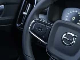 Volvo XC40 thumbnail 23