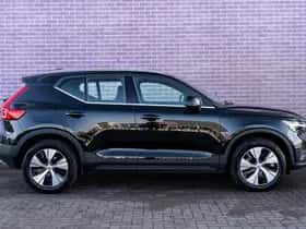 Volvo XC40 thumbnail 7