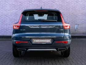 Volvo XC40 thumbnail 12