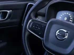 Volvo XC40 thumbnail 23