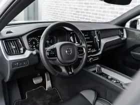 Volvo XC60 thumbnail 18
