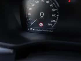 Volvo XC60 thumbnail 32