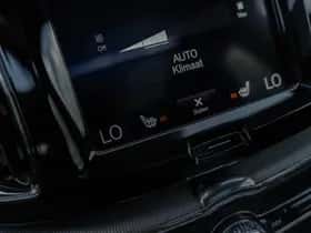 Volvo XC60 thumbnail 40