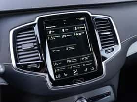 Volvo XC90 (2021) thumbnail 43