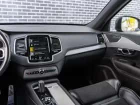 Volvo XC90 thumbnail 44