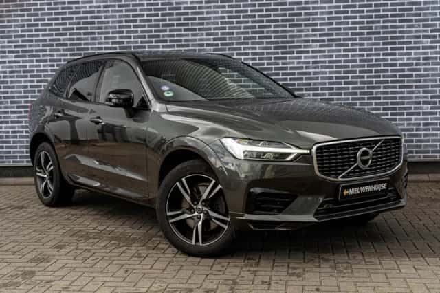 Volvo XC60 (2020) thumbnail 3