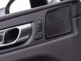 Volvo XC60 thumbnail 24